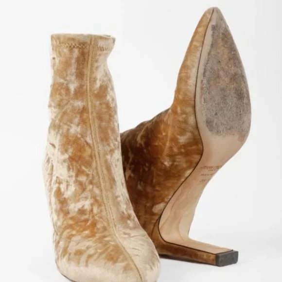 Jimmy Choo Beige Velvet Louella 90 Sock Booties - Picture 4 of 8
